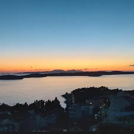 Apartman Tilla's House