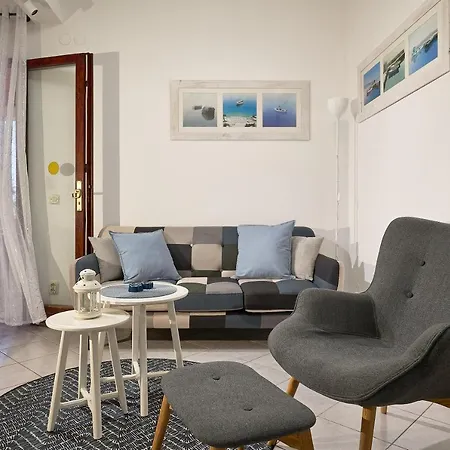 Apartman Tilla's House *